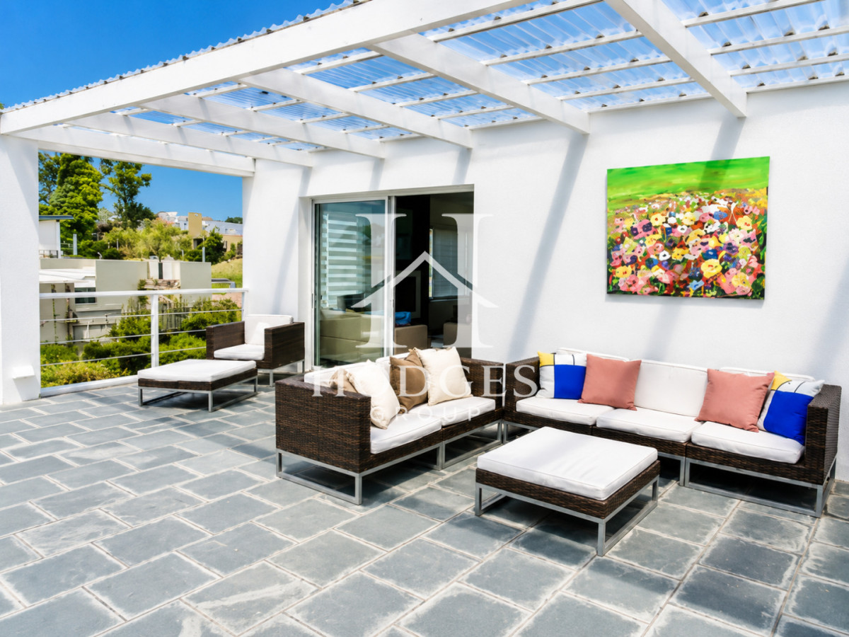 Casa ID.481 - Excelente Casa de 4 Dormitorios y Piscina en Manantiales, Punta del Este