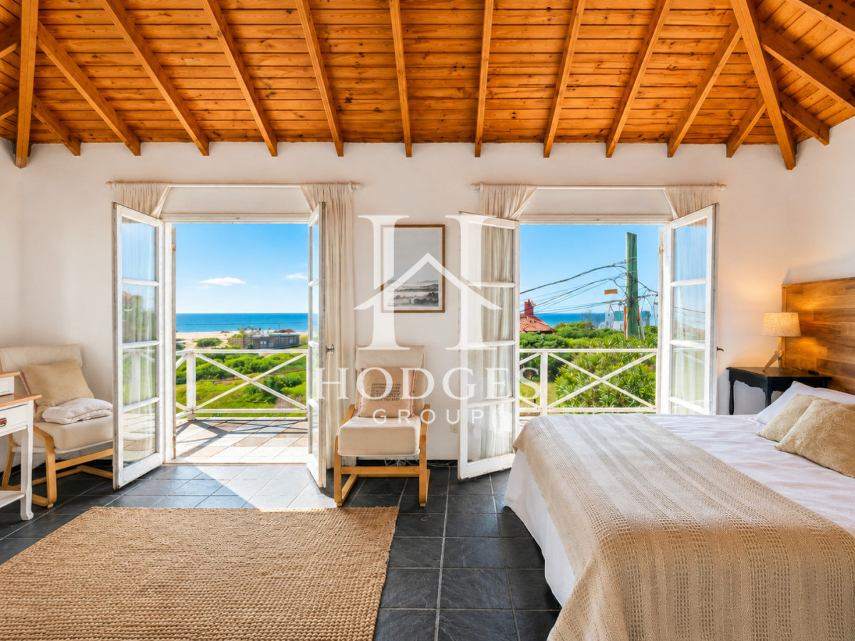 Casa ID.84 - Excelente Casa de 4 Dormitorios con Piscina y Parrillero en Montoya, La Barra