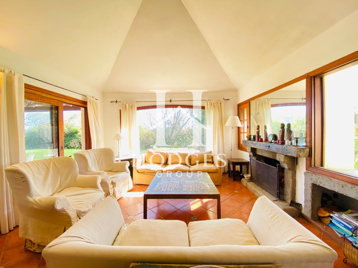 Casa ID.172 - Casa de 4 Dormitorios en Playa Mansa, Punta del Este