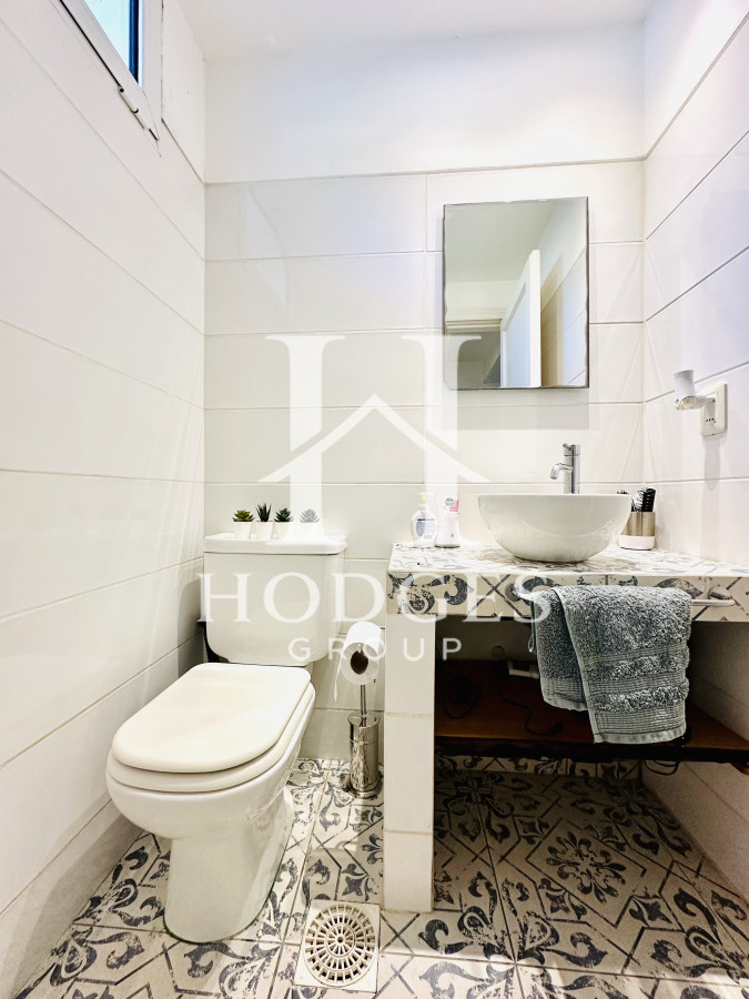 Casa ID.457 - Espectacular Casa Moderna de 5 Dormitorios con Piscina Climatizada y Barbacoa en Alquiler de Temporada, Punta del Este