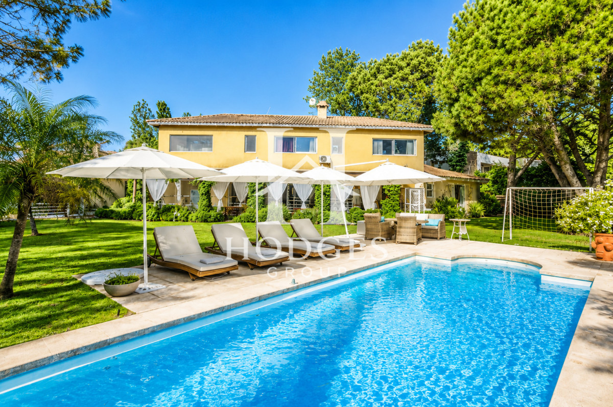 Casa ID.456 - Excelente Casa de 5 Dormitorios en Barrio Privado La Arbolada, Punta del Este