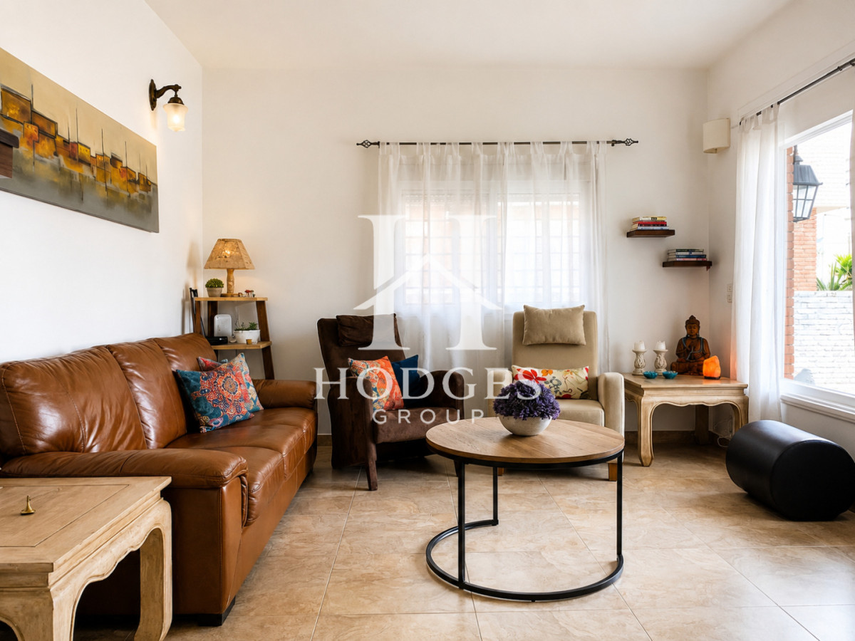 Casa ID.366 - Espectacular Casa de 6 Dormitorios, Piscina y Barbacoa en la Península de Punta del Este