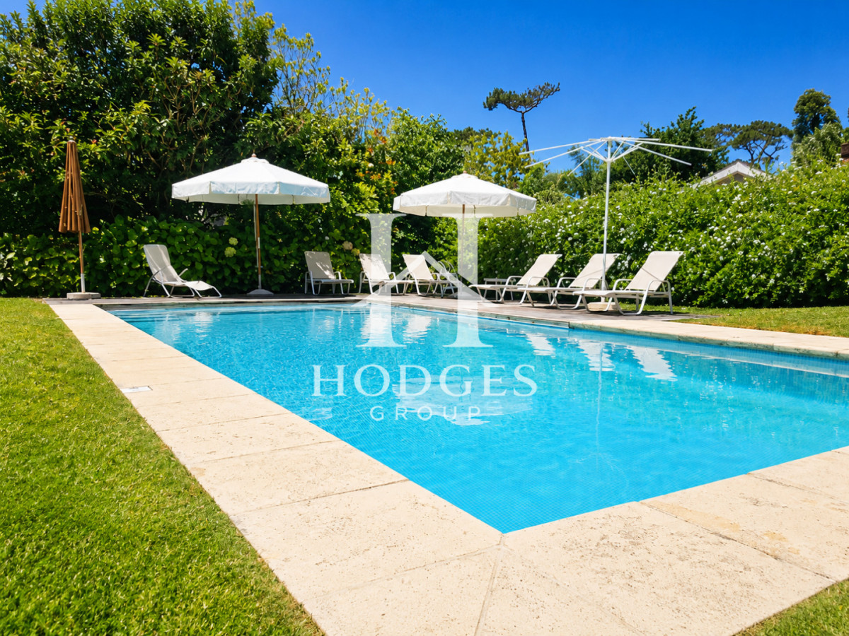Casa ID.503 - Casa de 5 Suites con Piscina y Parrillero en San Rafael, Punta del Este