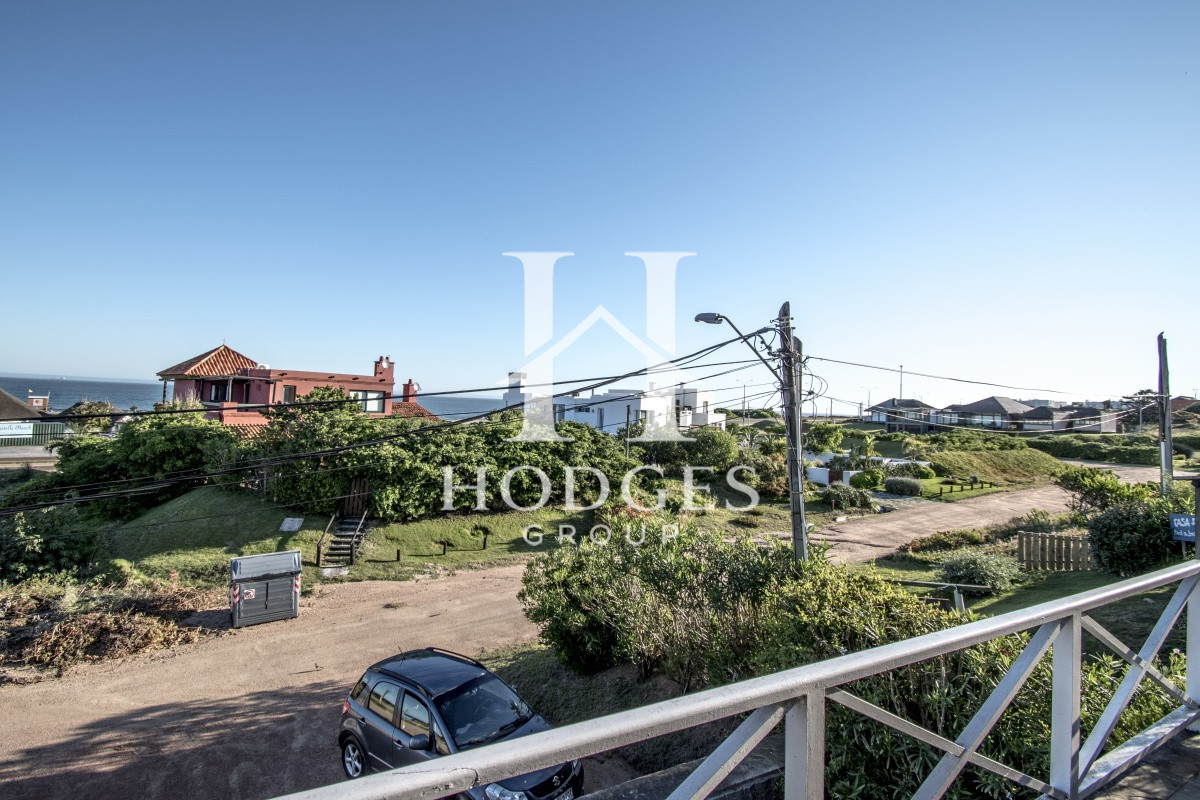 Casa ID.84 - Excelente Casa de 4 Dormitorios con Piscina y Parrillero en Montoya, La Barra