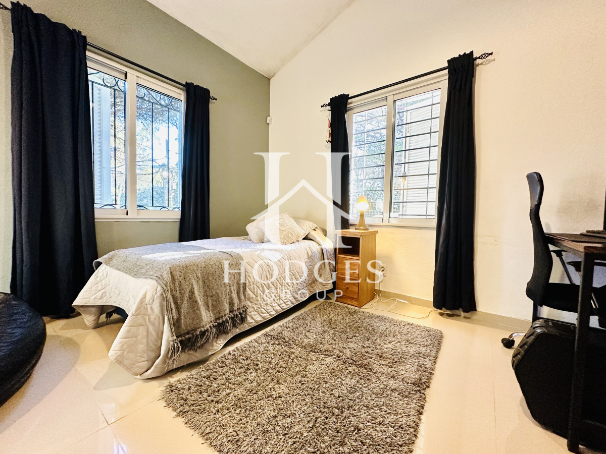 Casa ID.457 - Espectacular Casa Moderna de 5 Dormitorios con Piscina Climatizada y Barbacoa en Alquiler de Temporada, Punta del Este