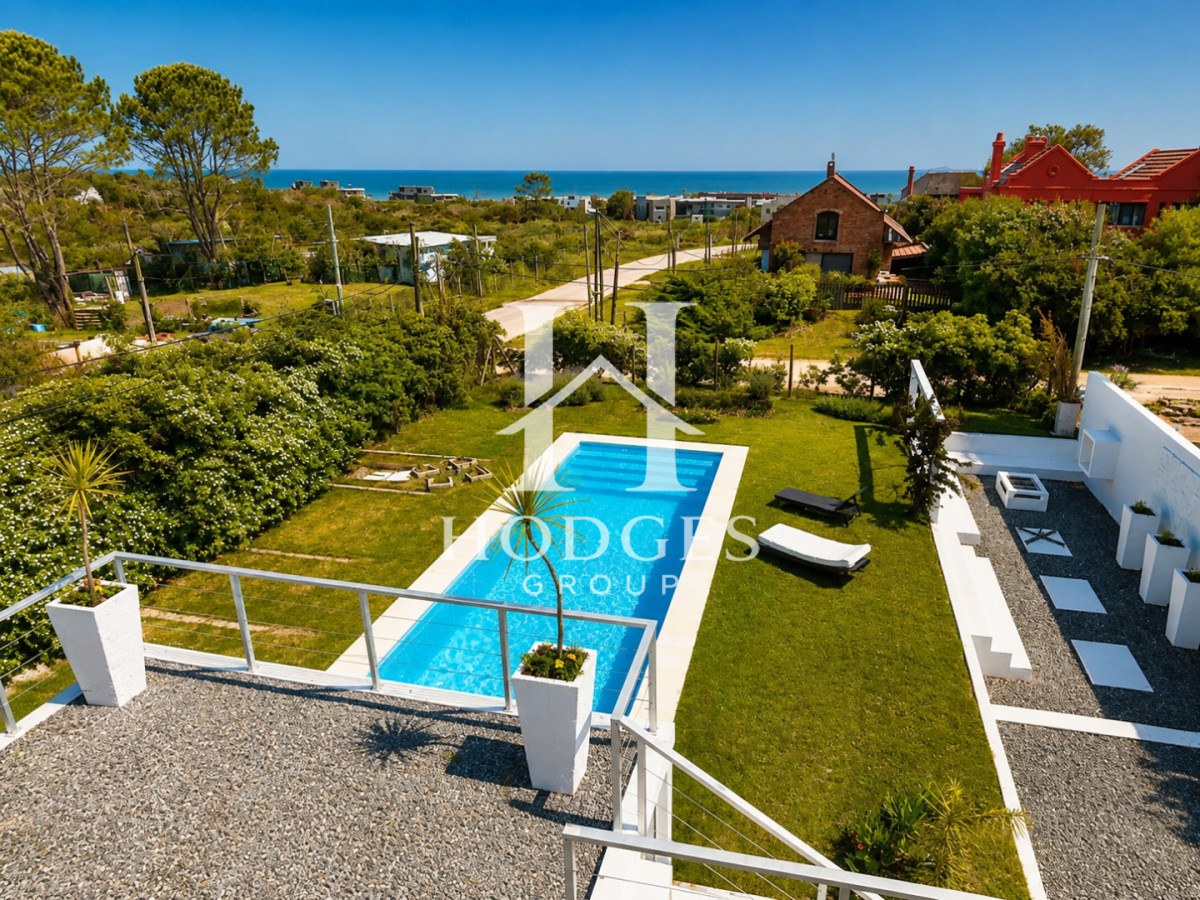 Casa ID.481 - Excelente Casa de 4 Dormitorios y Piscina en Manantiales, Punta del Este