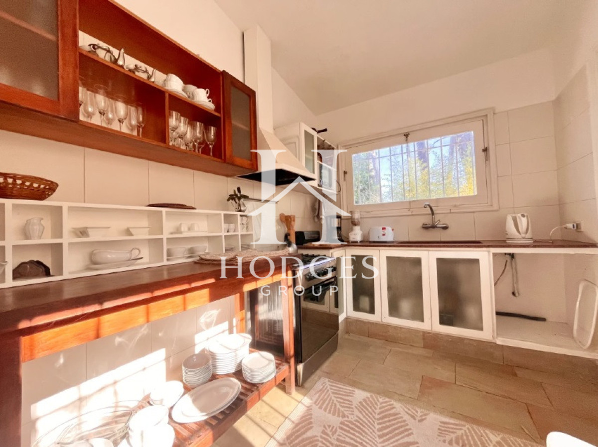 Casa ID.82 - Cómoda Casa de 5 Dormitorios, Parrillero y Gran Jardín en San Rafael, Punta del Este