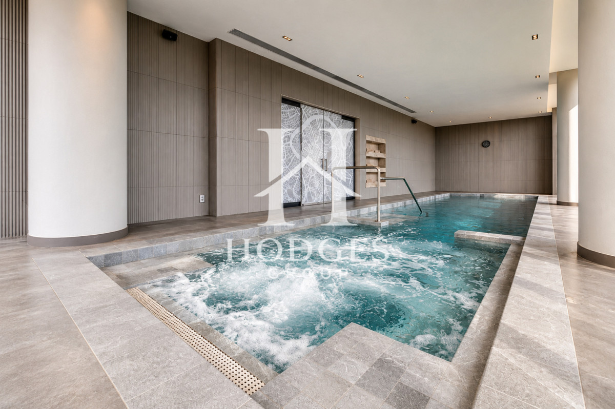 Apartamento ID.392 - Moderno Apartamento de 2 Dormitorios en Torre Venetian sobre Playa Mansa