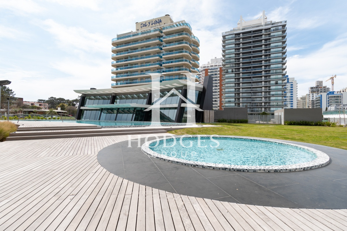 Apartamento ID.271 - Apartamento de 1 Dormitorio en edificio Artower, Sin Muebles, Punta del Este