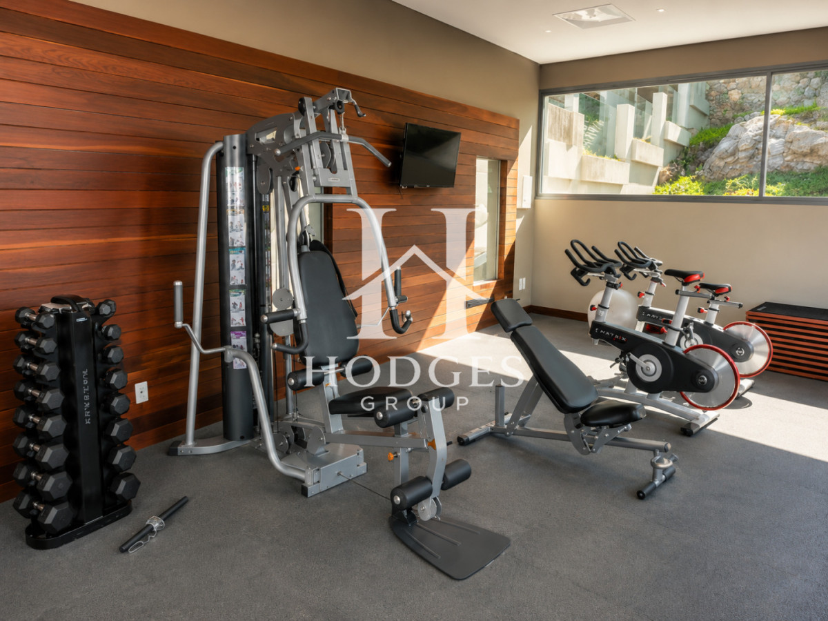 Apartamento ID.406 - Apartamento de 3 Dormitorios, Parrillero de uso exclusivo y Jardín en Punta Ballena, Punta del Este