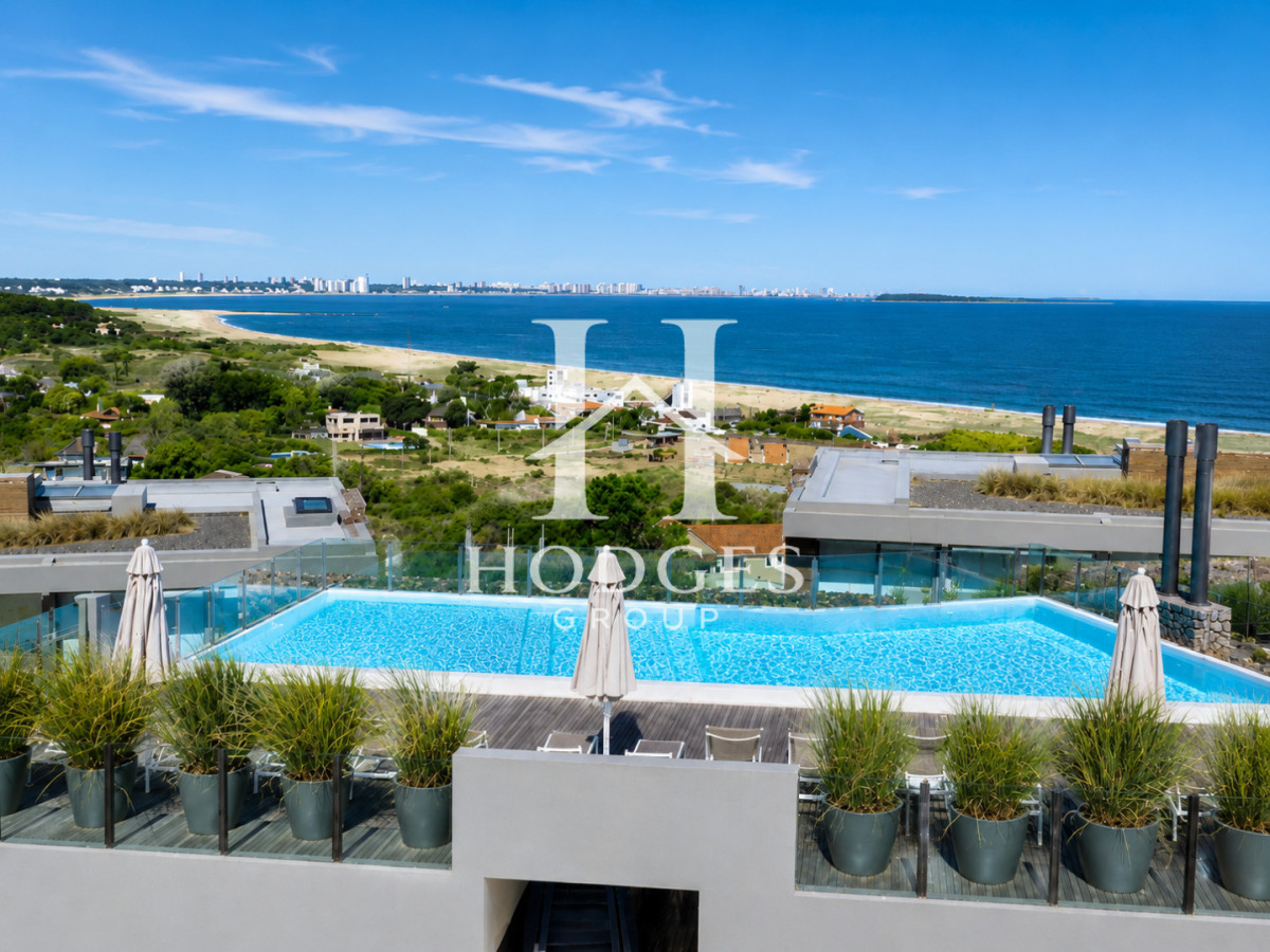 Apartamento ID.406 - Apartamento de 3 Dormitorios, Parrillero de uso exclusivo y Jardín en Punta Ballena, Punta del Este