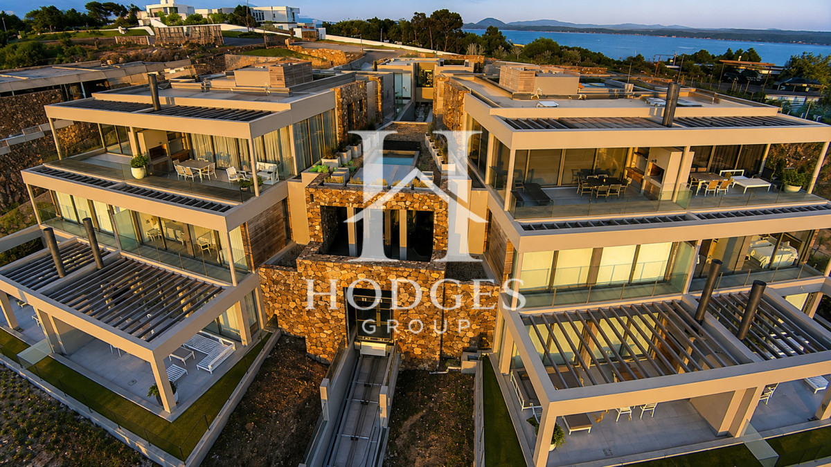 Apartamento ID.406 - Apartamento de 3 Dormitorios, Parrillero de uso exclusivo y Jardín en Punta Ballena, Punta del Este