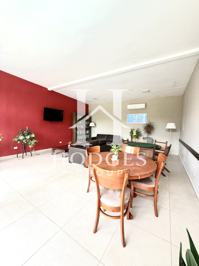 Apartamento ID.266 - Apartamento en venta playa Mansa de 4 dormitorios y amplia terraza con parrillero propio 