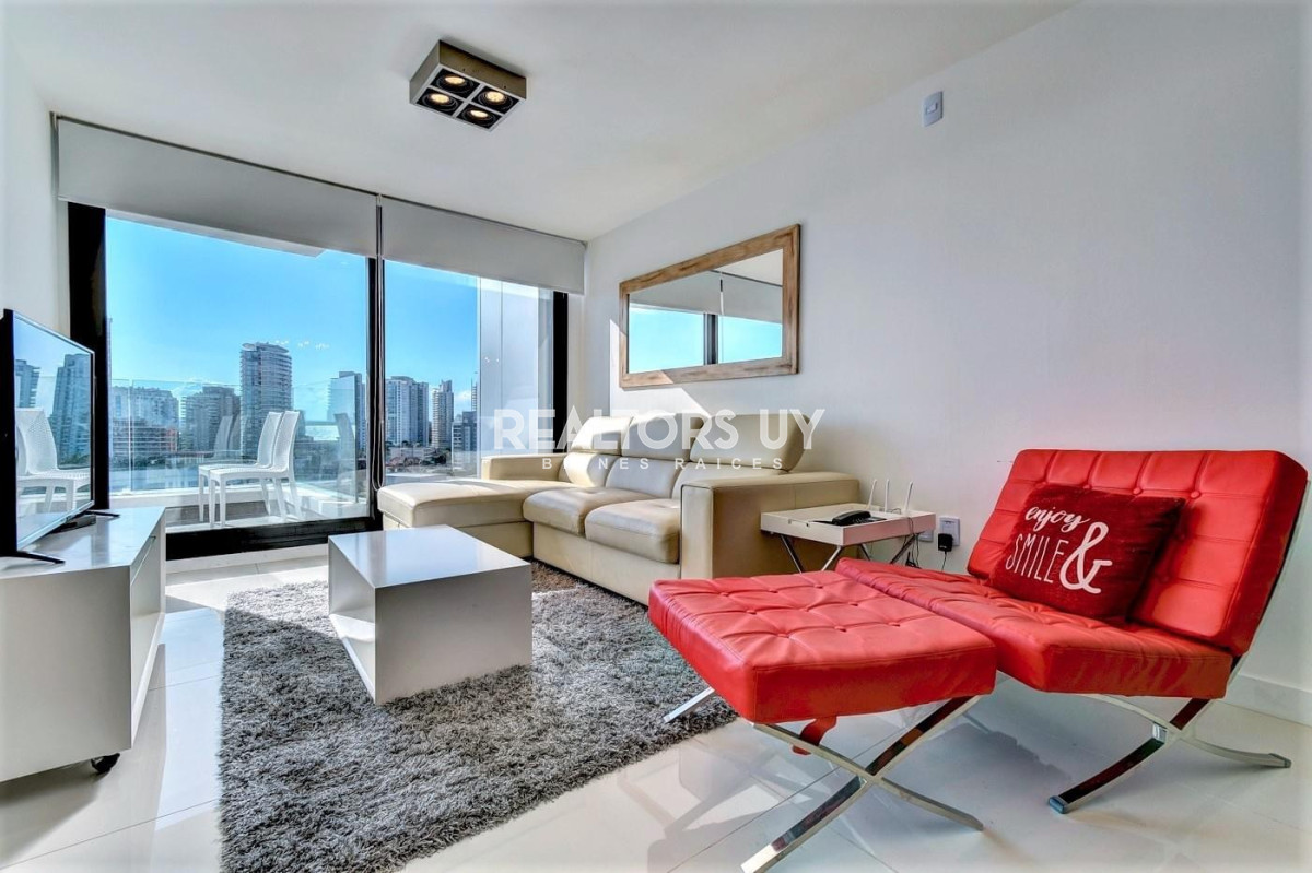 Apartamento ID.329 - Venta de apartamento de dos dormitorios con dos baños moderna Torre, Art Tower, Punta del Este