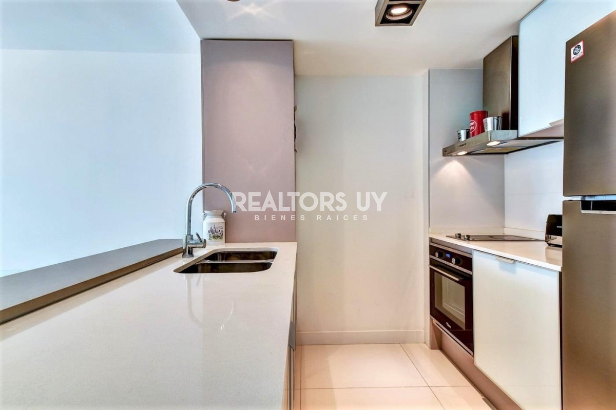 Apartamento ID.328 - Venta y alquiler temporal de apartamento de dos dormitorios en edificio Art Tower, La Pastora, Punta del Este