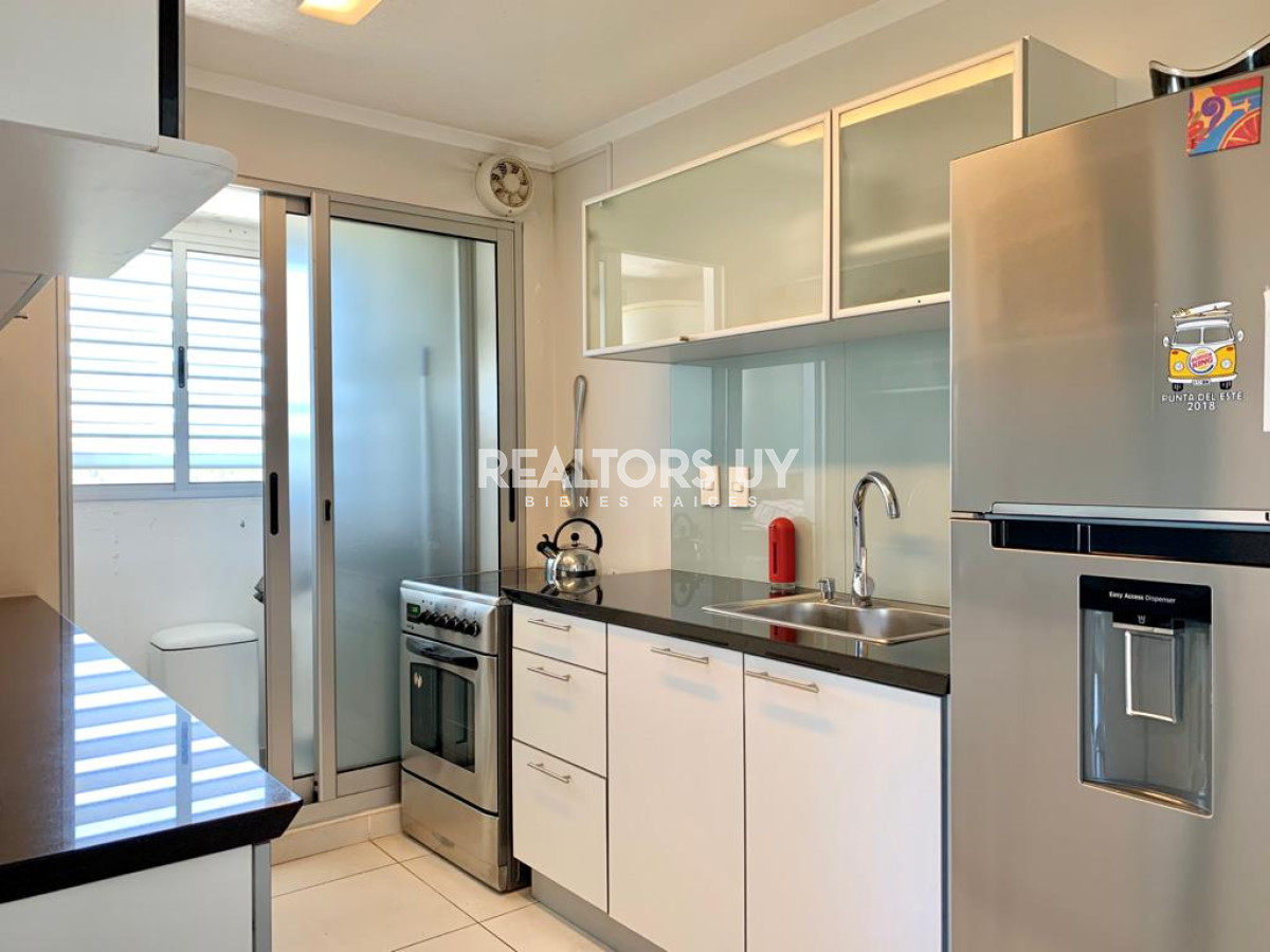 Apartamento ID.539 - Excelente Apartamento de 2 Dormitorios en Ocean Drive, Punta del Este