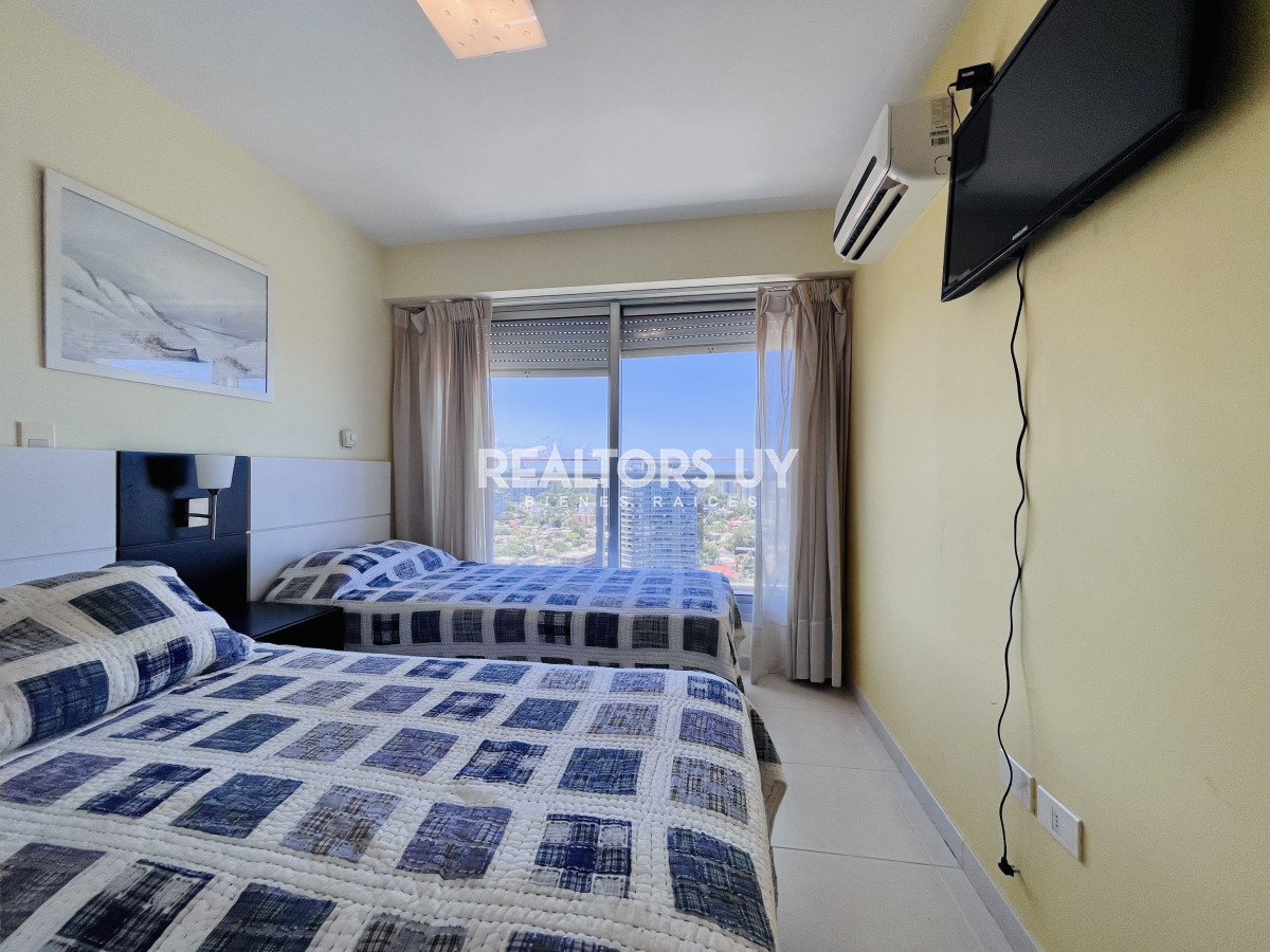 Apartamento ID.538 - Excelente Apartamento de 2 Dormitorios con Vista al Mar, Playa Mansa