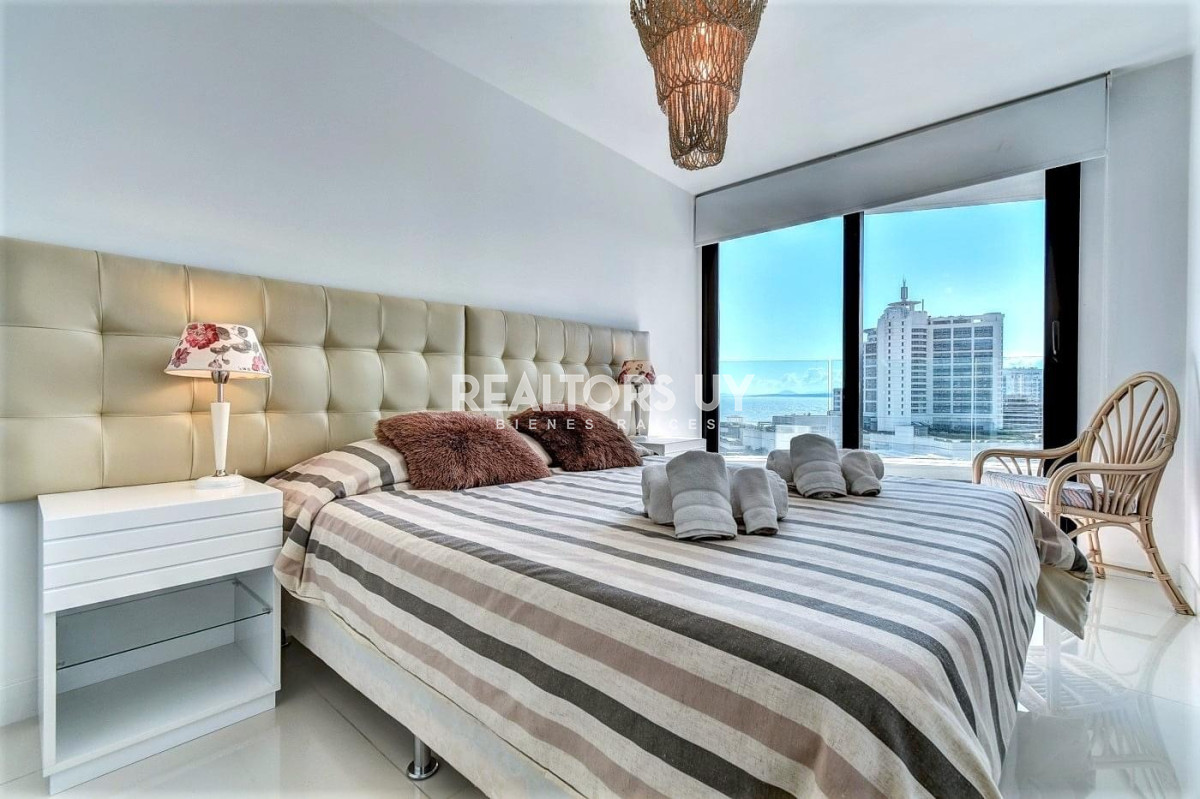 Apartamento ID.328 - Venta y alquiler temporal de apartamento de dos dormitorios en edificio Art Tower, La Pastora, Punta del Este