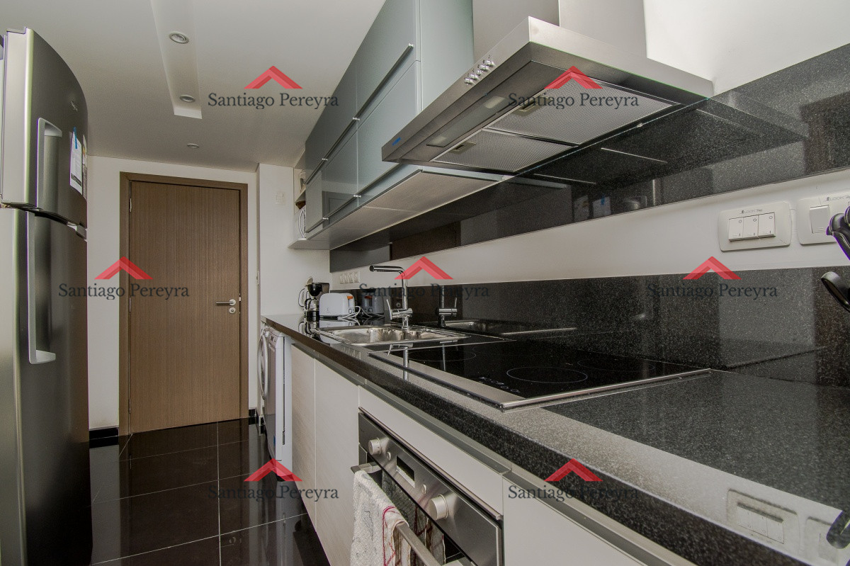Apartamento ID.15869 - Apartamento de 2 Dormitorios + Servicio - Look Brava