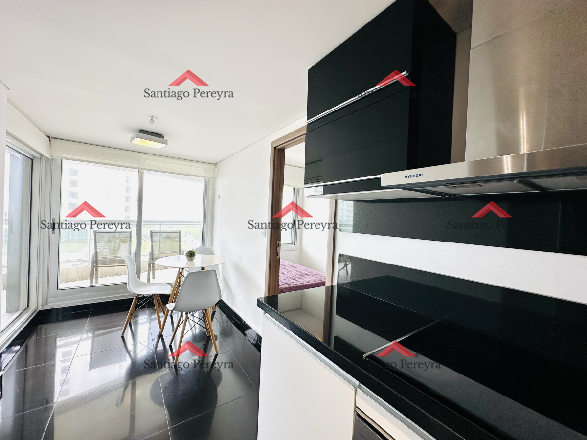 Apartamento ID.15895 - Oportunidad de venta apartamento de 3 dormitorios mas dependencia Playa Brava, Punta del Este