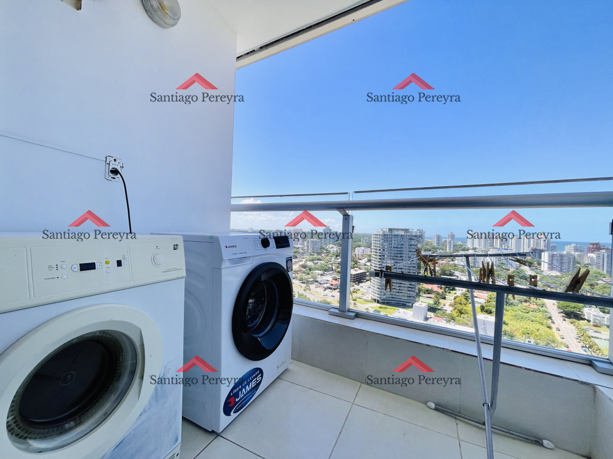 Apartamento ID.15891 - Excelente Apartamento de 2 Dormitorios con Vista al Mar, Playa Mansa