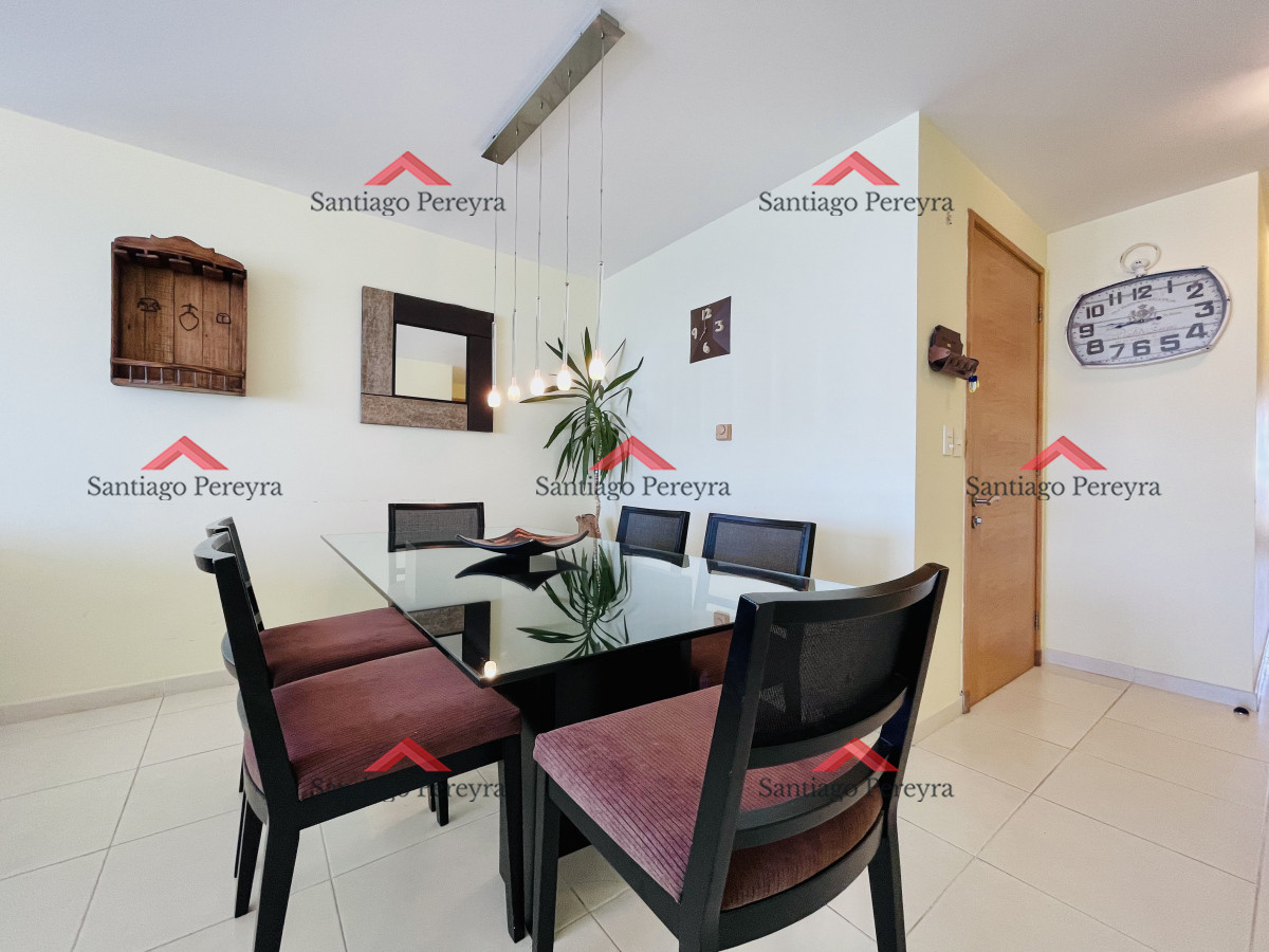 Apartamento ID.15891 - Excelente Apartamento de 2 Dormitorios con Vista al Mar, Playa Mansa