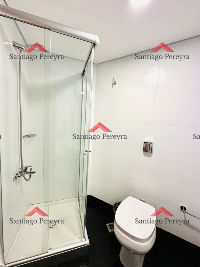 Apartamento ID.15895 - Oportunidad de venta apartamento de 3 dormitorios mas dependencia Playa Brava, Punta del Este