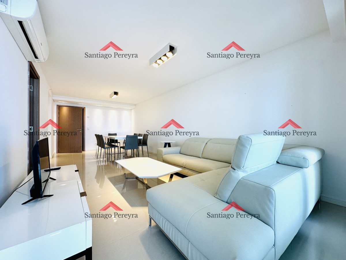 Apartamento ID.15895 - Oportunidad de venta apartamento de 3 dormitorios mas dependencia Playa Brava, Punta del Este
