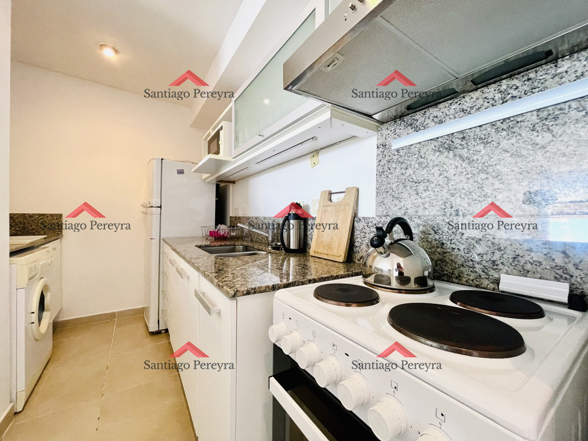 Apartamento ID.13193 - Venta y alquiler temporario de apartamento de un dormitorio con parrillero en exclusivo complejo de Punta Ballena