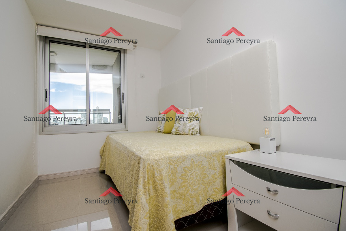 Apartamento ID.15869 - Apartamento de 2 Dormitorios + Servicio - Look Brava