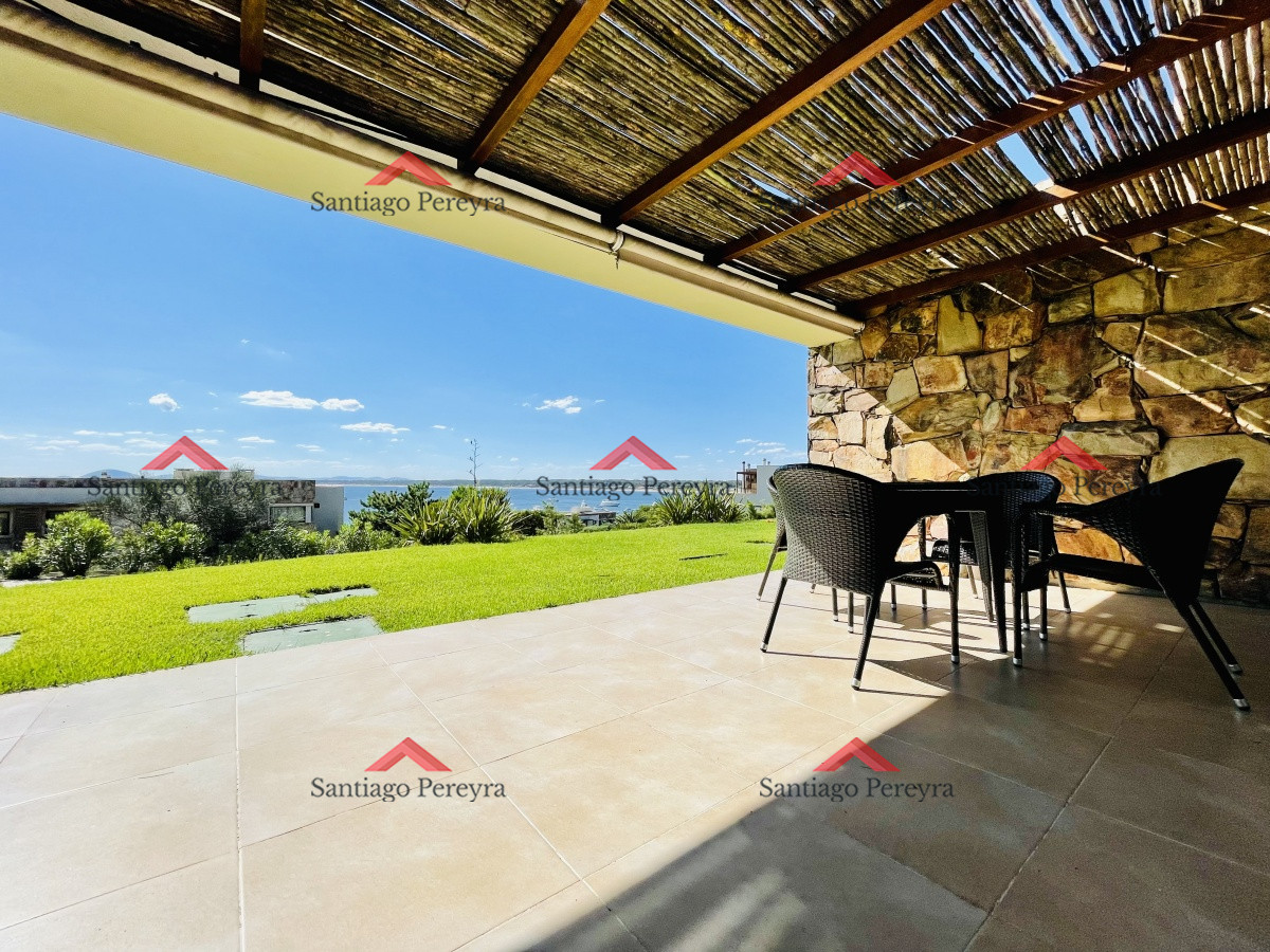 Apartamento ID.13193 - Venta y alquiler temporario de apartamento de un dormitorio con parrillero en exclusivo complejo de Punta Ballena