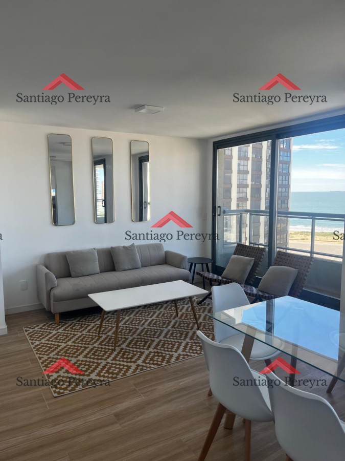 Apartamento ID.17001 - Moderno Apartamento de 2 Dormitorios en Playa Brava, Punta del Este