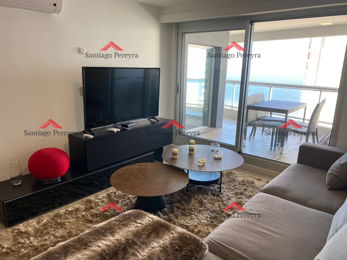 Apartamento ID.16779 - Venta de gran apartamento de 3 dormitorios con parrillero propio en Playa Brava, Punta del Este