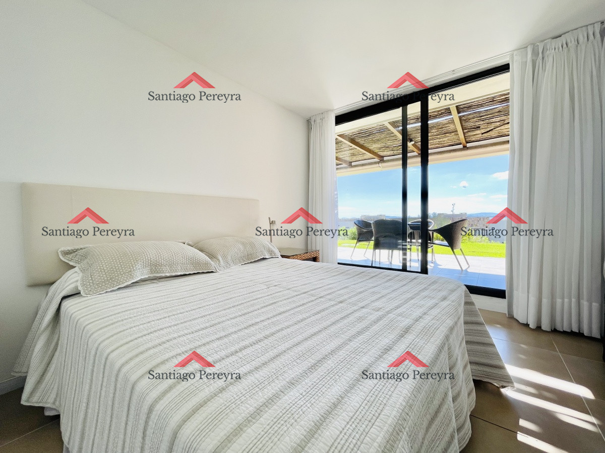 Apartamento ID.13193 - Venta y alquiler temporario de apartamento de un dormitorio con parrillero en exclusivo complejo de Punta Ballena