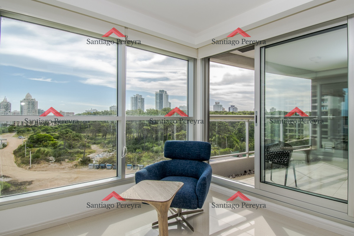 Apartamento ID.15869 - Apartamento de 2 Dormitorios + Servicio - Look Brava