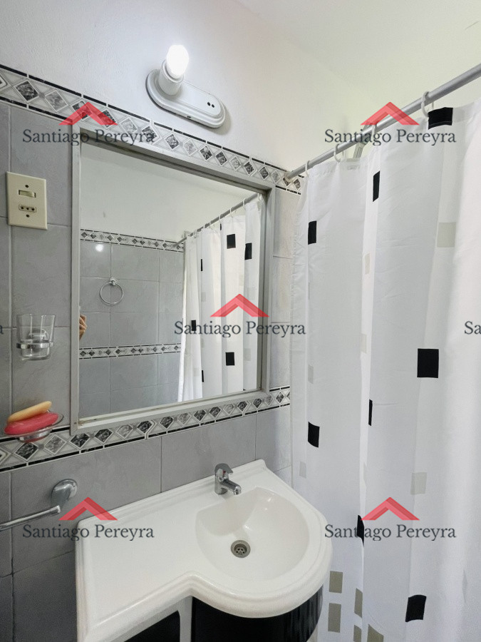 Apartamento ID.13480 - Apartamento de 2 Dormitorios en Aidy Grill a Pocos Metros de Playa Brava - Venta