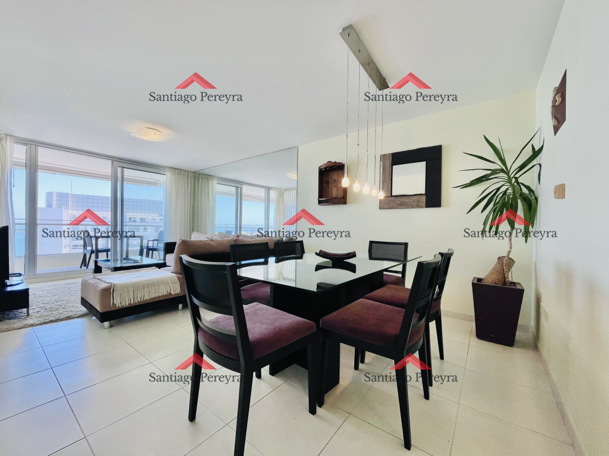 Apartamento ID.15891 - Excelente Apartamento de 2 Dormitorios con Vista al Mar, Playa Mansa