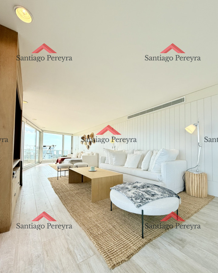Apartamento ID.16860 - Apartamento Penthouse finamente decorado de 3 dormitorios con parrillero propio en alquiler temporario, Roosevelt Brava, Punta del Este