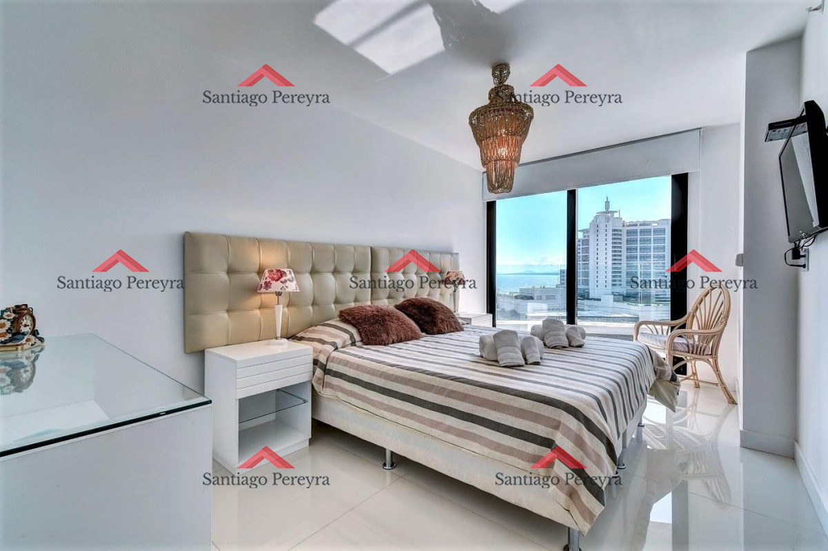 Apartamento ID.15601 - Venta y alquiler temporal de apartamento de dos dormitorios en edificio Art Tower, La Pastora, Punta del Este
