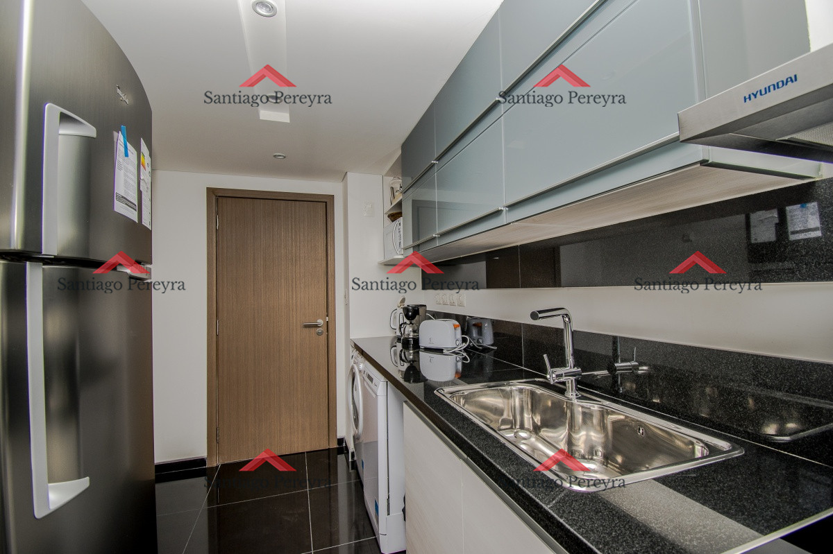 Apartamento ID.15869 - Apartamento de 2 Dormitorios + Servicio - Look Brava