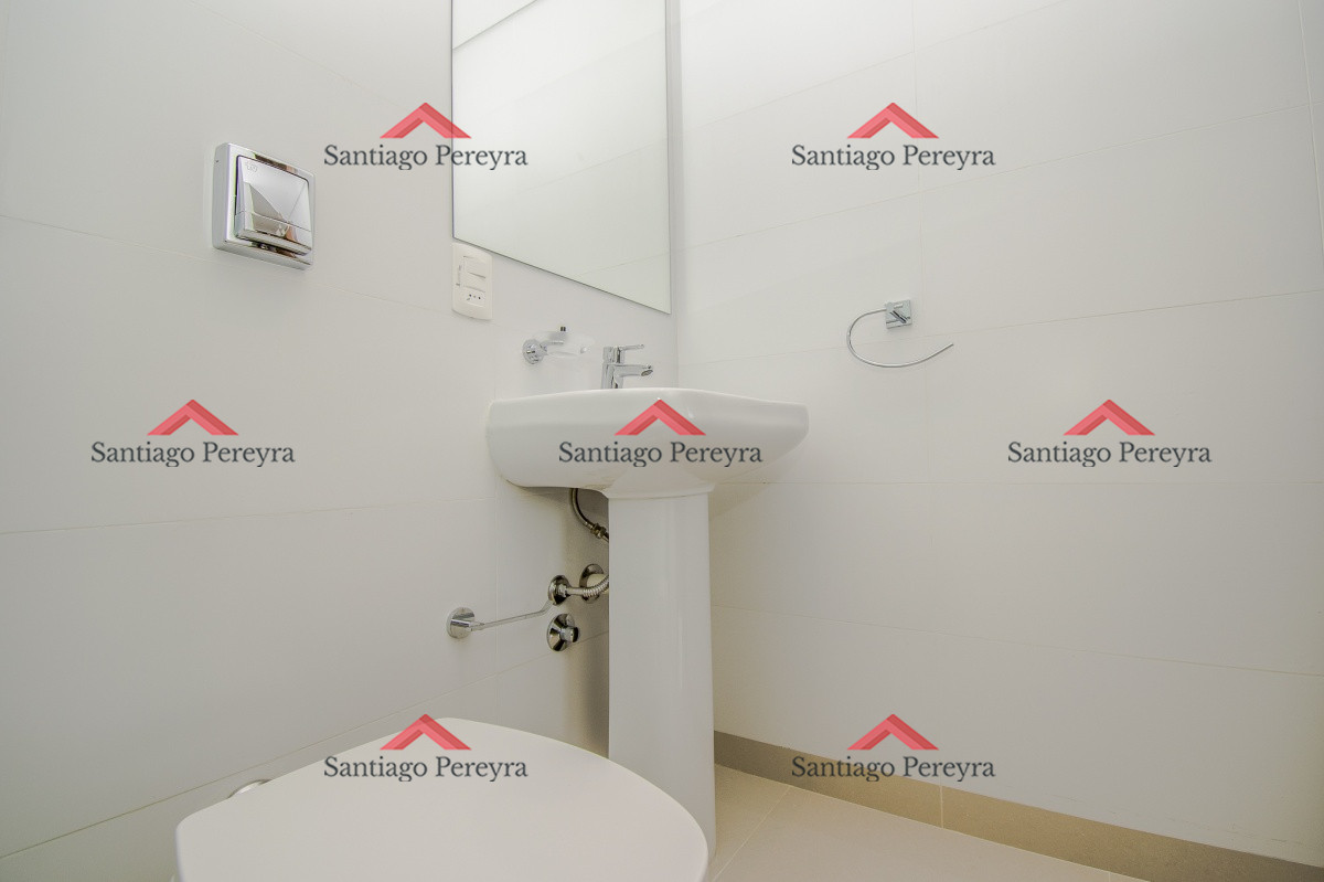 Apartamento ID.15869 - Apartamento de 2 Dormitorios + Servicio - Look Brava
