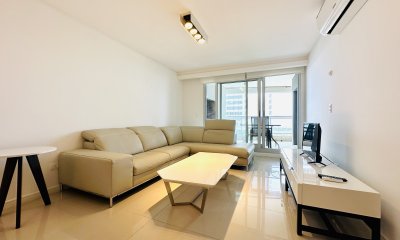 Oportunidad de venta apartamento de 3 dormitorios mas dependencia Playa Brava, Punta del Este