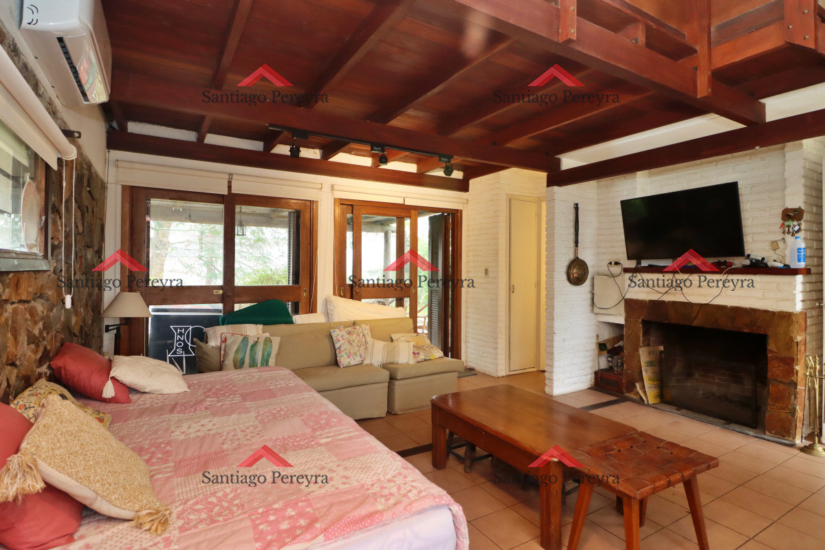 Casa ID.16827 - Alquiler de temporada de casa quincho en Pinares de 3 dormitorios