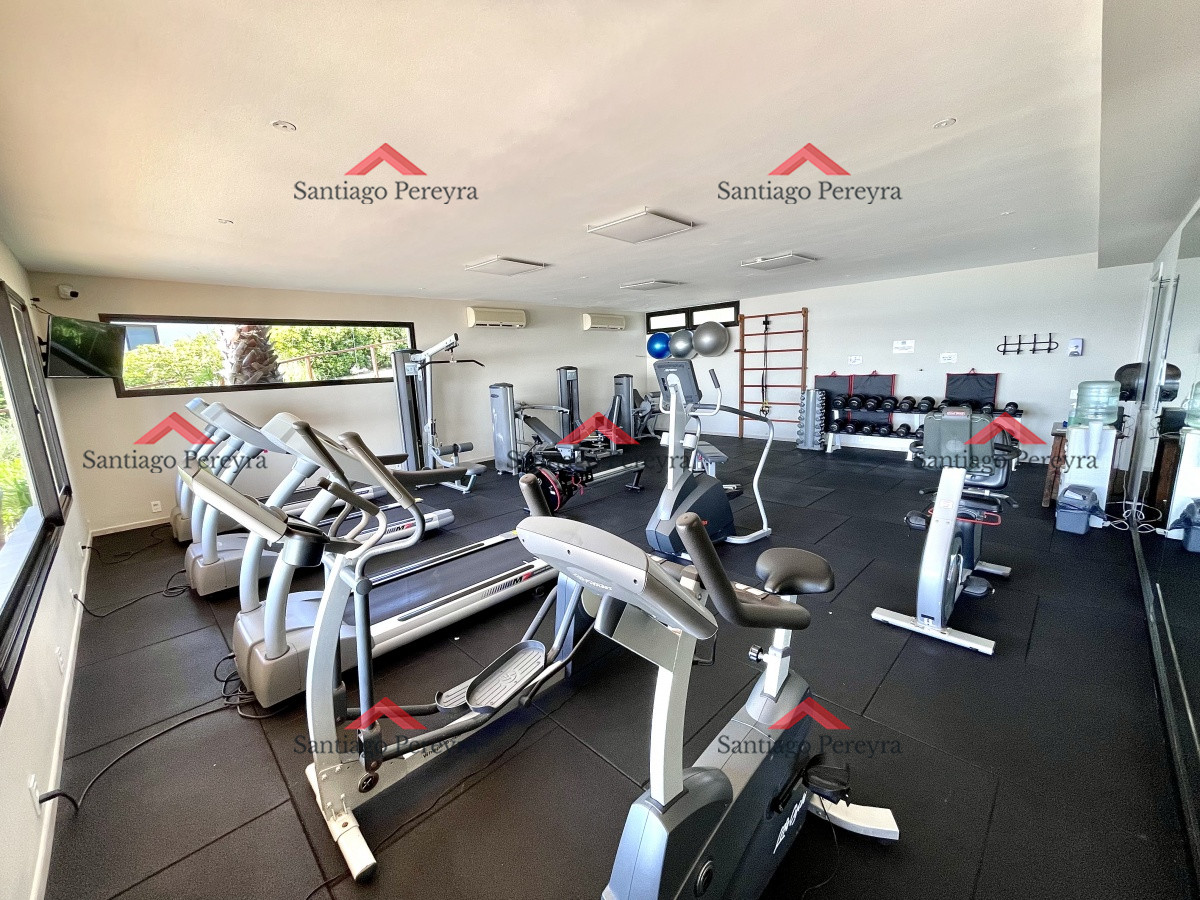 Apartamento ID.13193 - Venta y alquiler temporario de apartamento de un dormitorio con parrillero en exclusivo complejo de Punta Ballena
