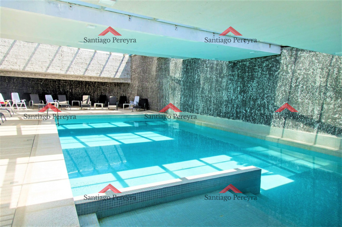 Apartamento ID.16779 - Venta de gran apartamento de 3 dormitorios con parrillero propio en Playa Brava, Punta del Este