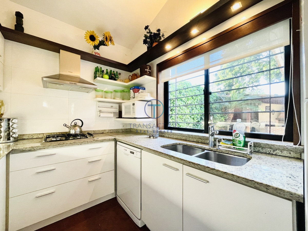 Casa ID.1289 - Alquiler , casa 3 dormitorios, Punta del este 
