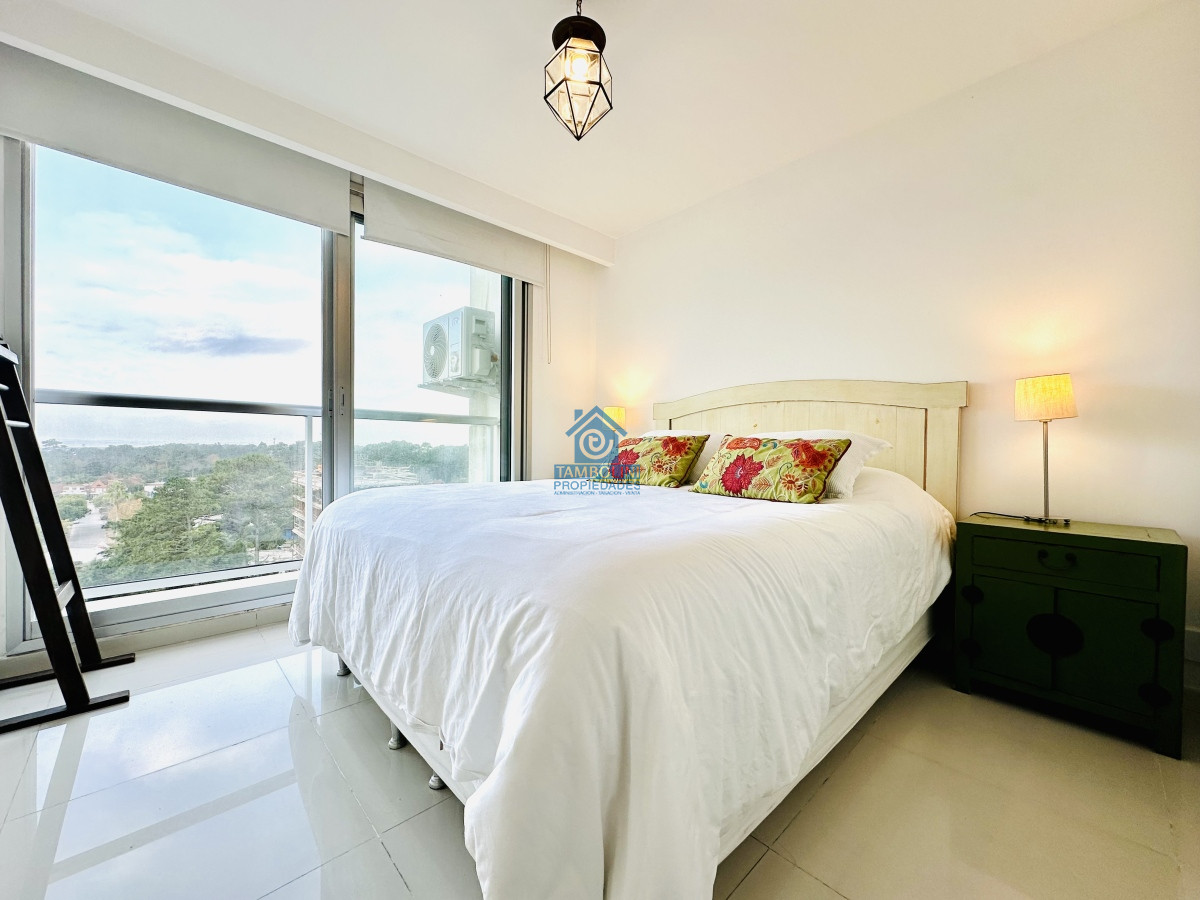 Apartamento ID.411 - Venta de Moderno Apartamento en zona Roosevelt de 1 Dormitorio, torre con servicios, Punta del Este