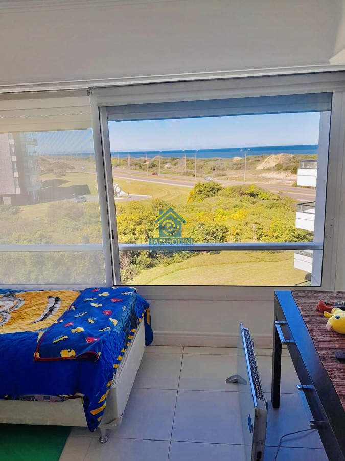 Apartamento ID.791 - Espectacular Penthouse de 4 Dormitorios, Vista al Mar y Barbacoa propia sobre Playa Brava, Punta del Este