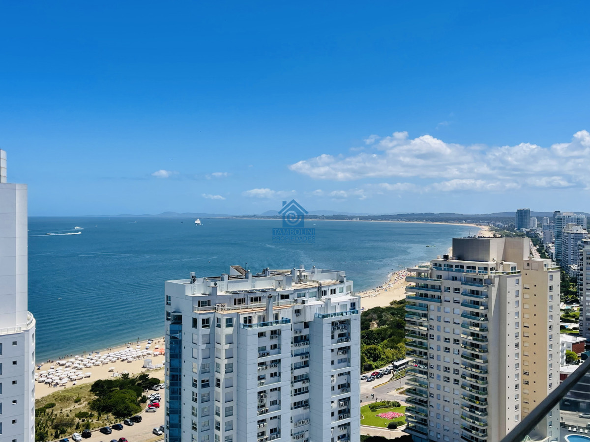 Apartamento ID.645 - Excelente Apartamento de 2 Dormitorios con Vista al Mar, Playa Mansa