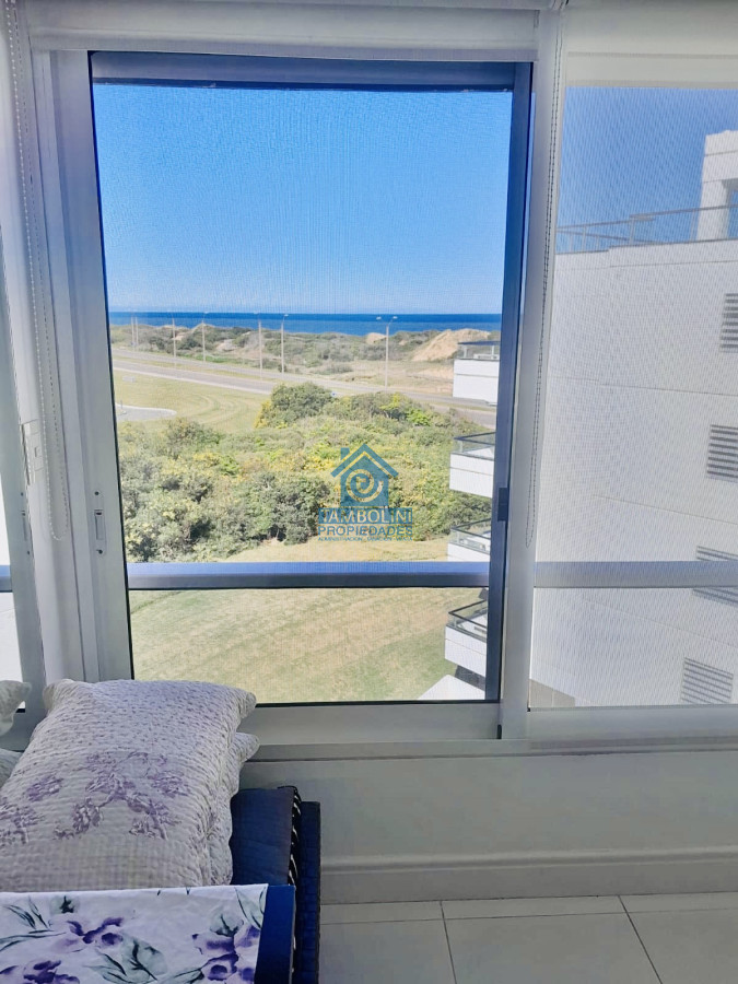 Apartamento ID.791 - Espectacular Penthouse de 4 Dormitorios, Vista al Mar y Barbacoa propia sobre Playa Brava, Punta del Este